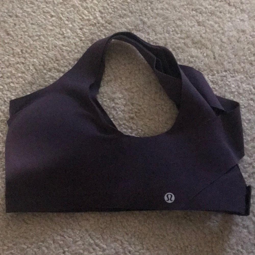 Purple Lululemon 34C seamless sports bra